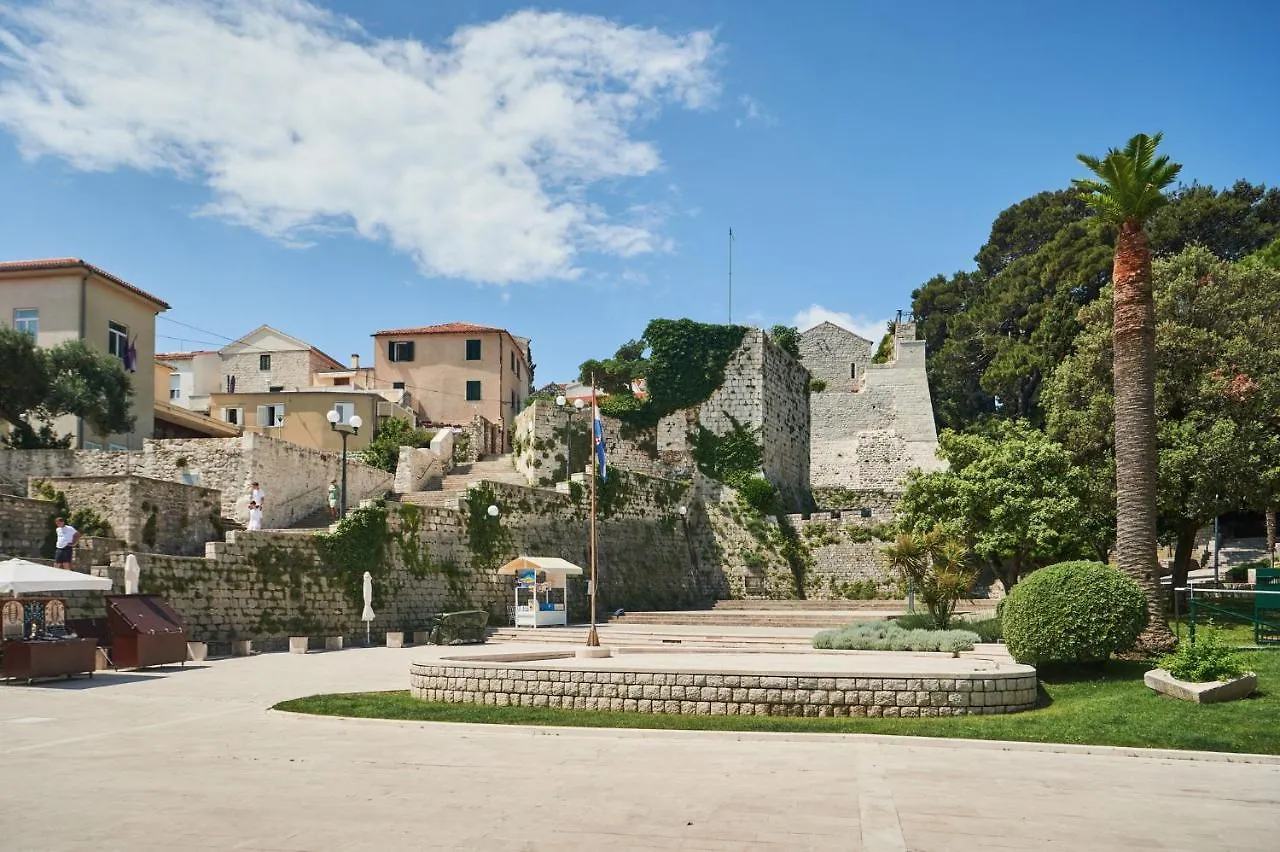 House Gajarda Villa Rab Town Kroatien
